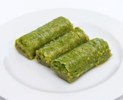500 Gr Fıstık Sarma - Tatlı Dünyasının Asil Üyesi Trabzon pasta