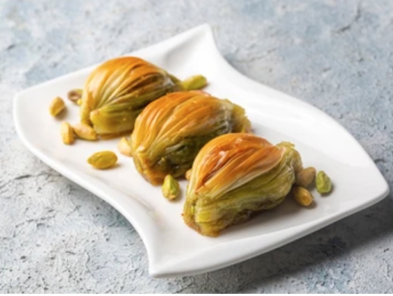 Kat Kat Emek 750 Gr Midye Baklava Trabzon pasta